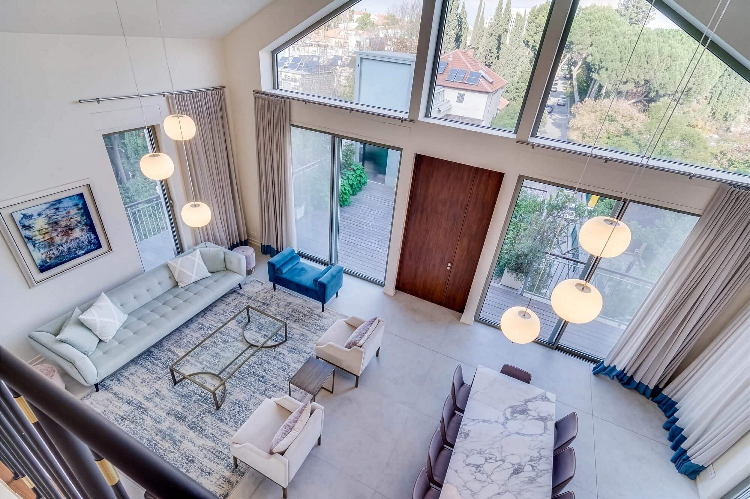 Living room with Kushi Suspension lamp — Private House, Jerusalem — KDLN