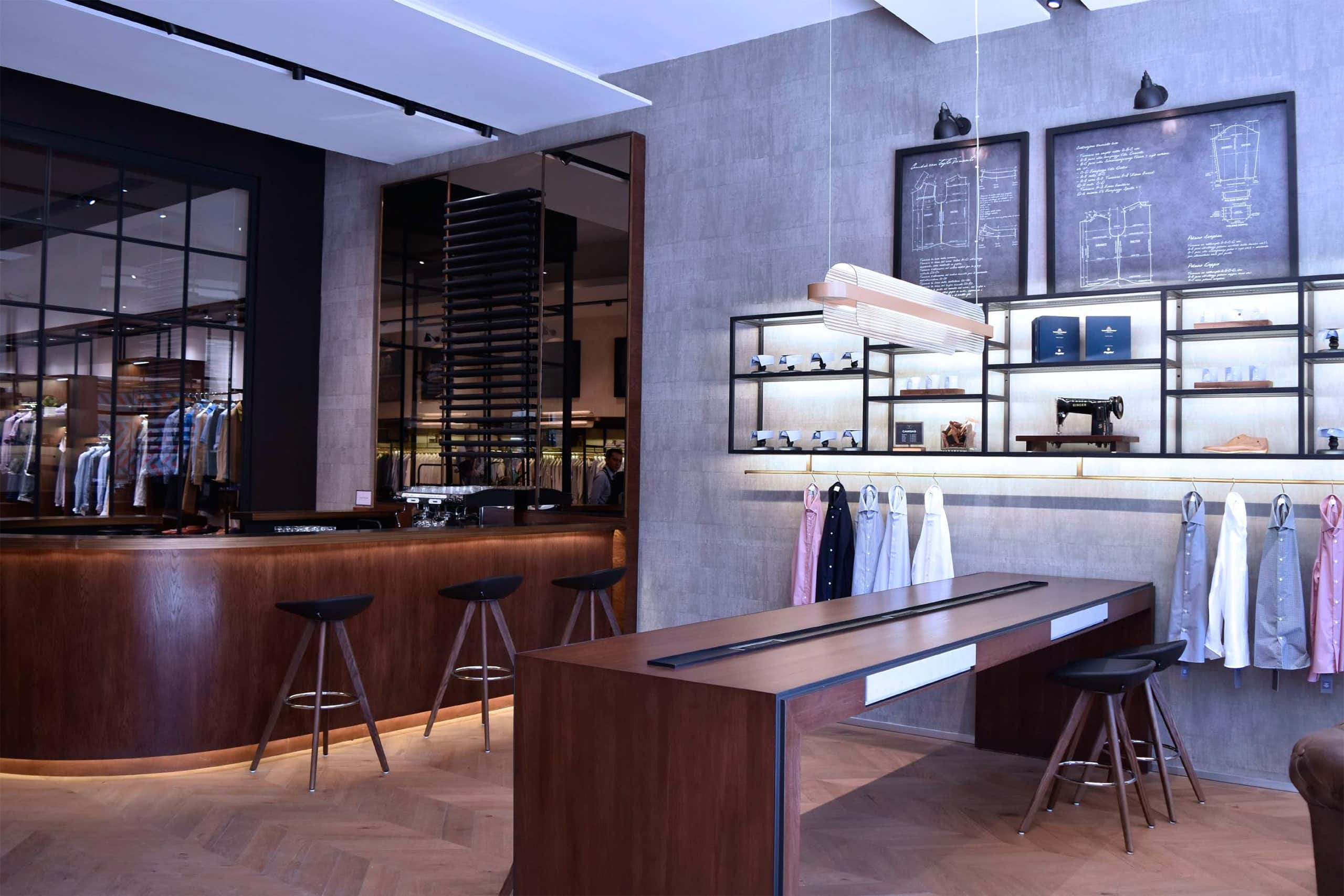 Negozio con lampada Nami — Scappino Store, Mexico City — KDLN