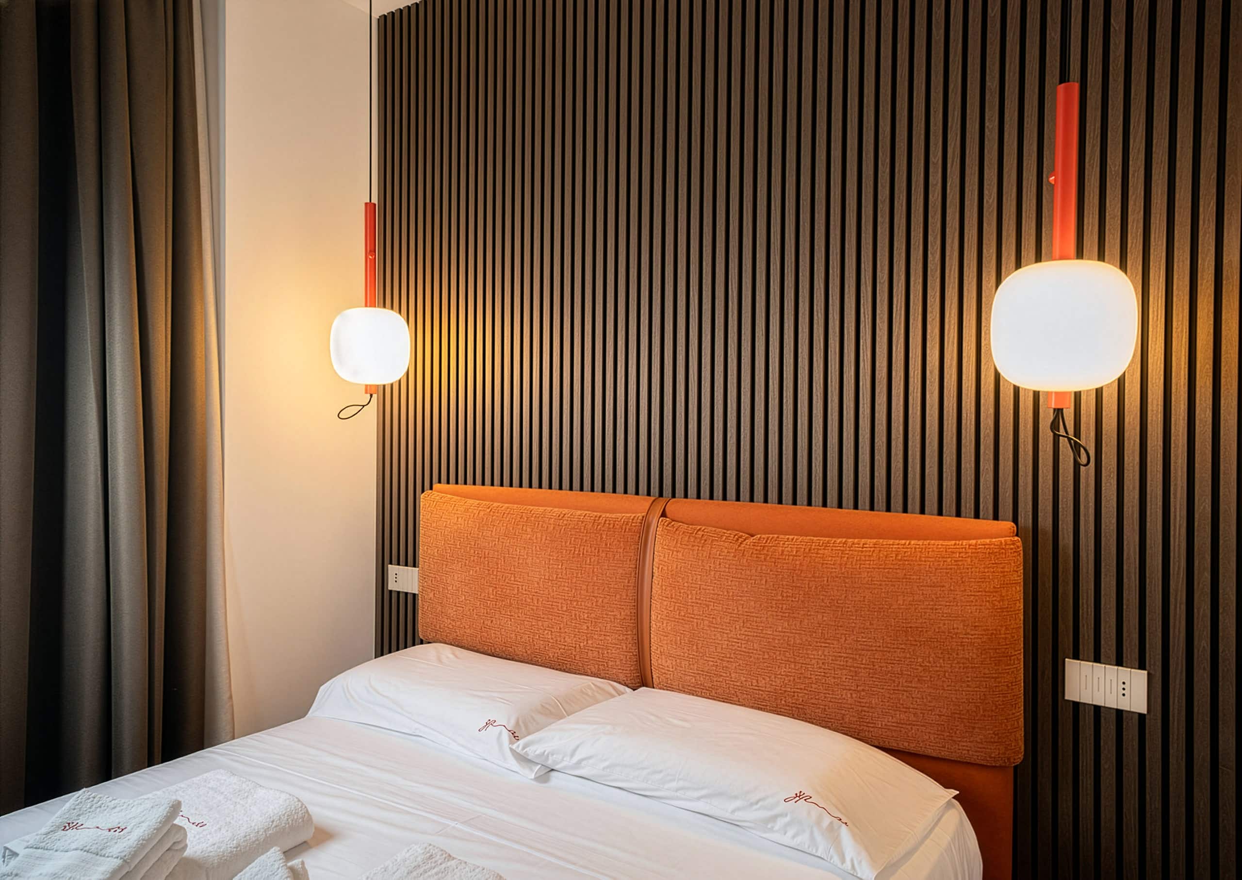 Boutique hotel room with Motus Lamp — Ypnos Rest Art, Naples — KDLN
