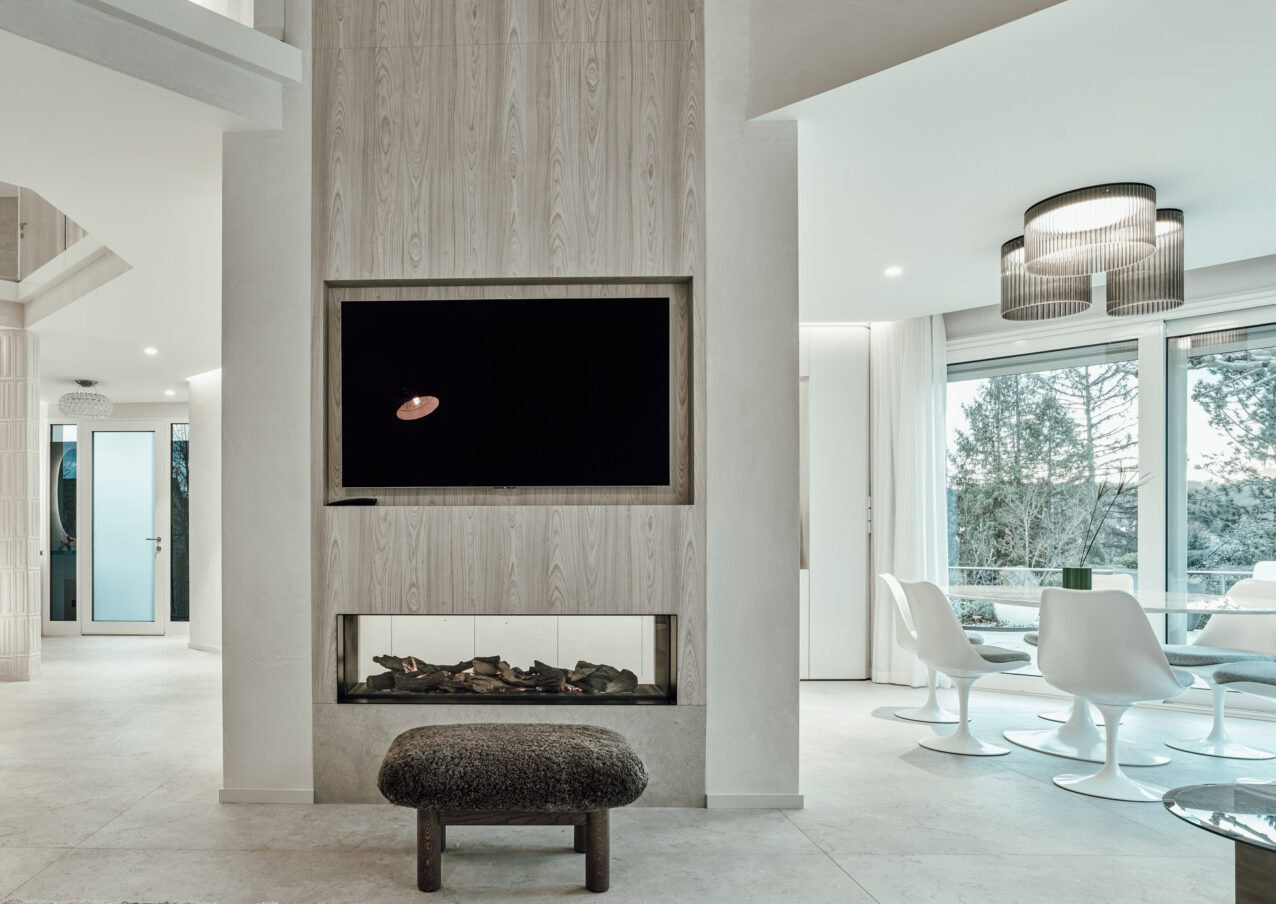 CLIFF HOUSE – Riedishein