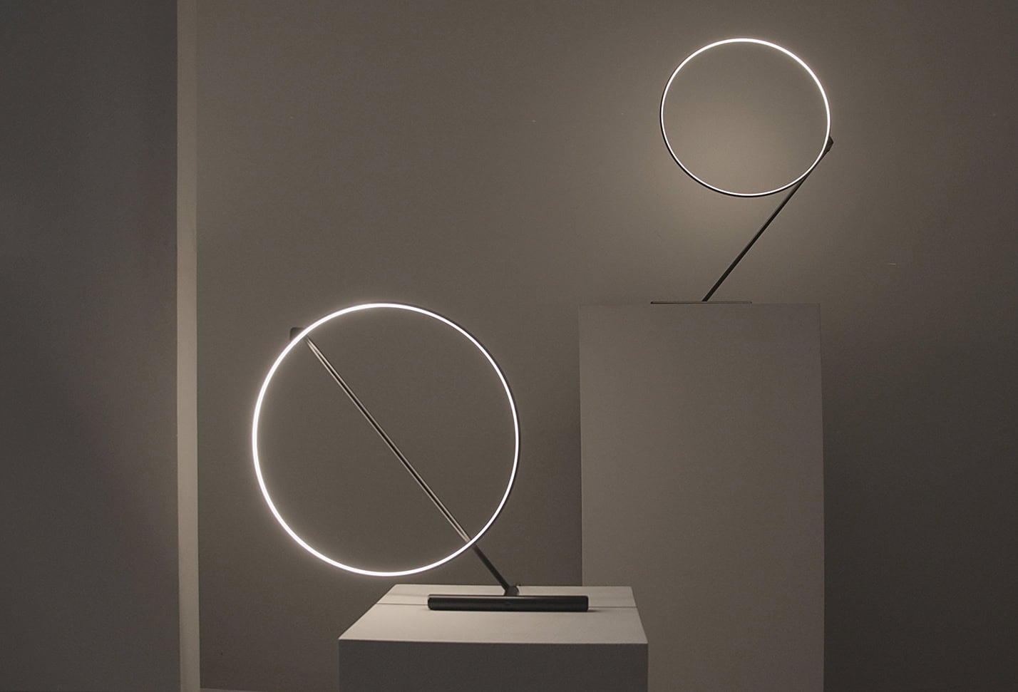 Frame video con lampada Poise